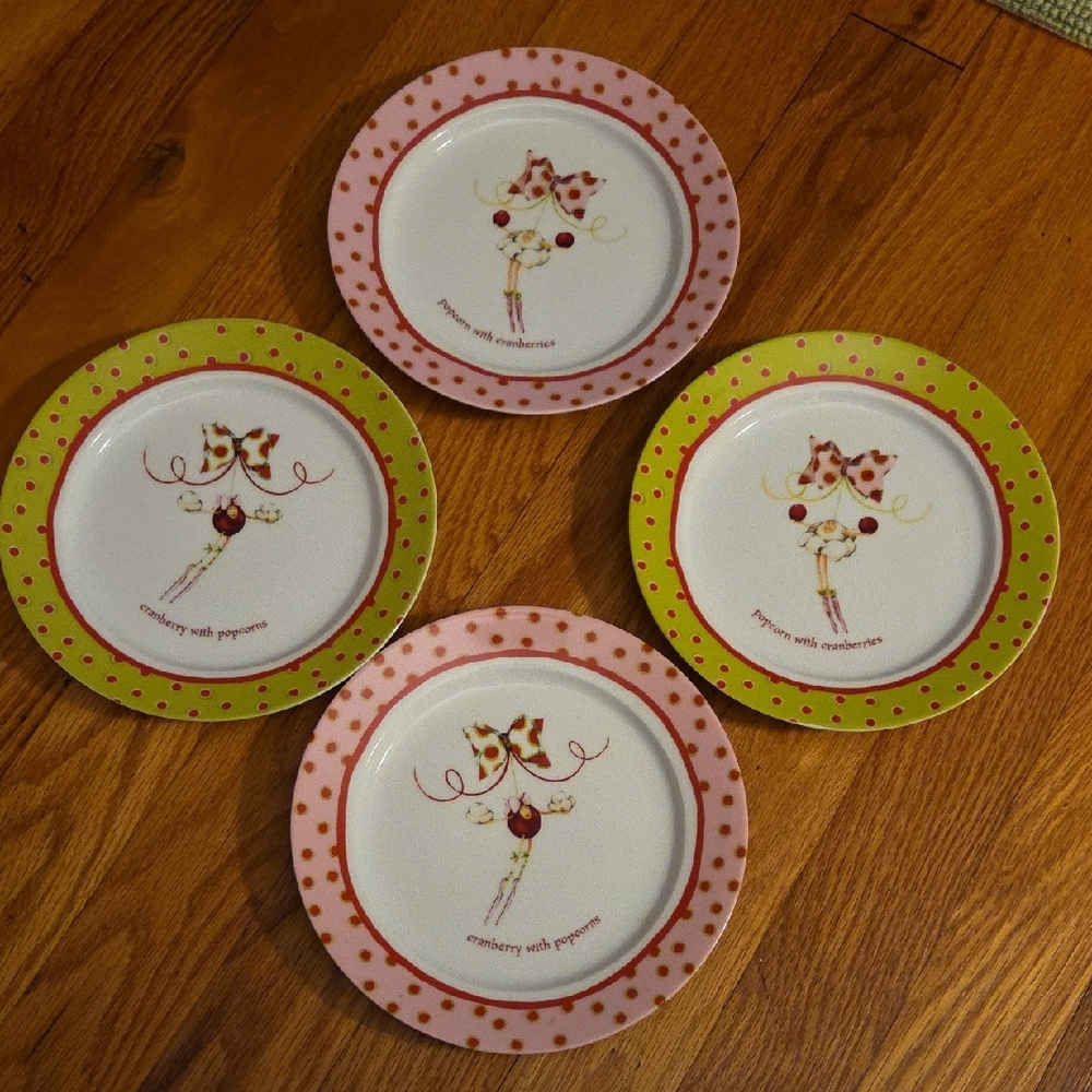 Department 56 Whimsical Cat Plates - Pink and Green